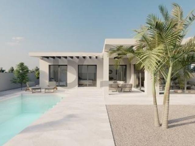 Casa chalet en Venta en Rojales