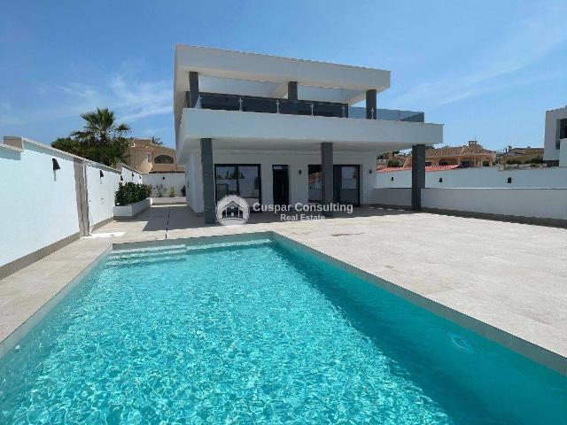 Casa chalet en Venta en Rojales