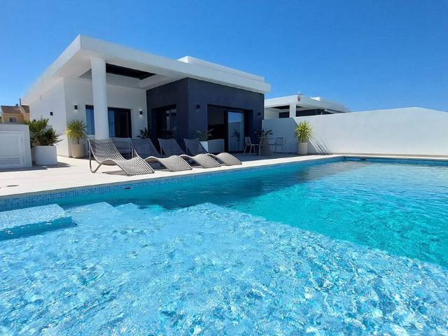 Casa chalet en Venta en Rojales