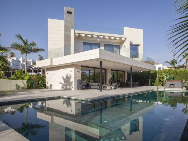 Casa chalet en Venta en Rojales