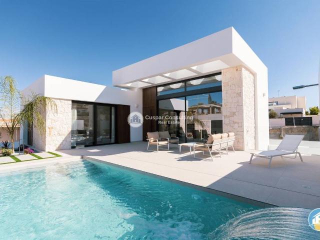 Casa chalet en Venta en Rojales