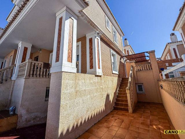 Casa chalet en Venta en Roquetas Pueblo