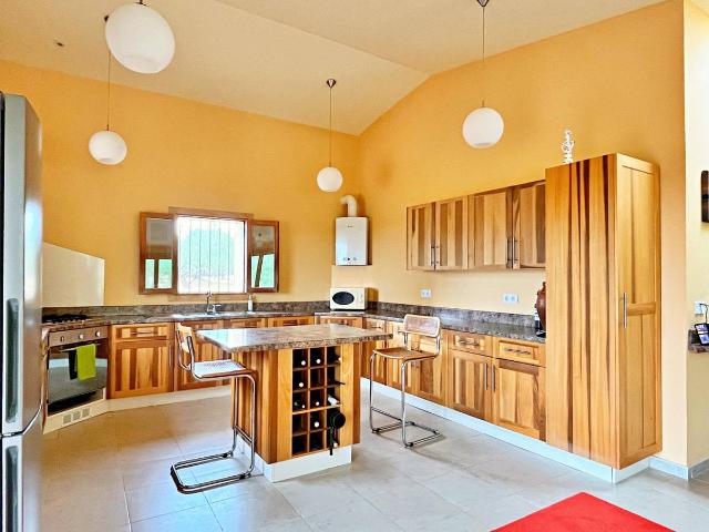 Casa chalet en Venta en Roquetes