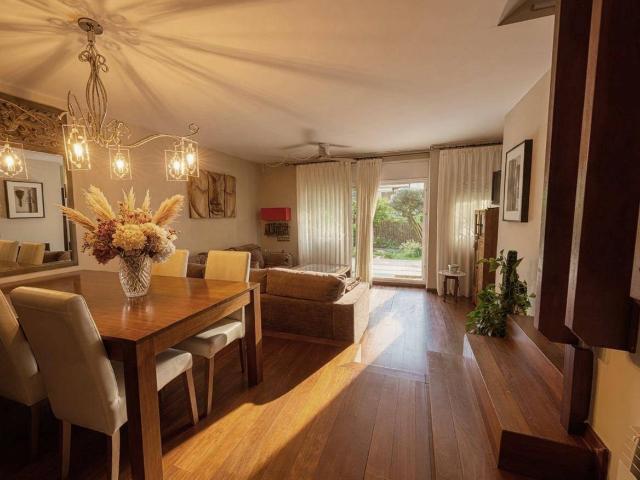 Casa chalet en Venta en Roses Castellbell