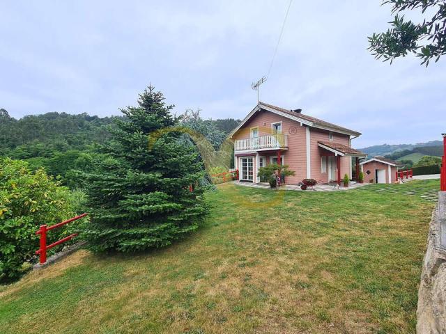Casa chalet en Venta en Ruedes