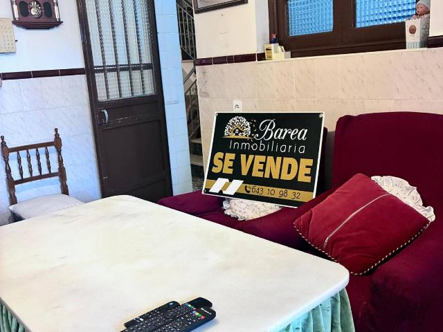 Casa chalet en Venta en Rute