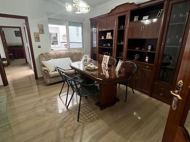 Casa chalet en Venta en Rute