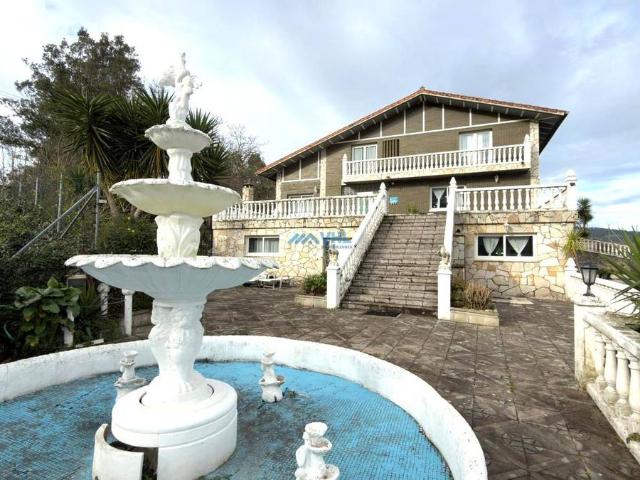 Casa chalet en Venta en Sámano