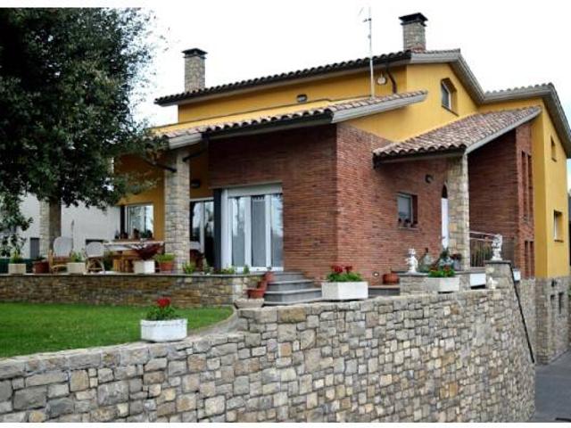 Casa chalet en Venta en Sant Julià de Vilatorta