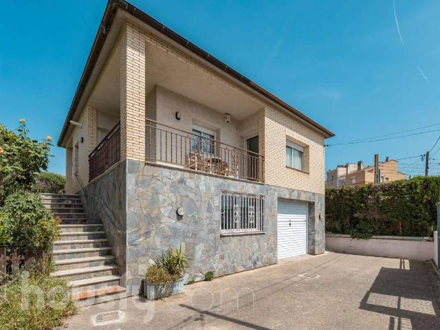 Casa chalet en Venta en Sant Vicenç Dels Horts