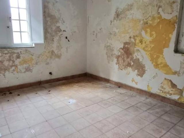 Casa chalet en Venta en Santa Uxía de Ribeira