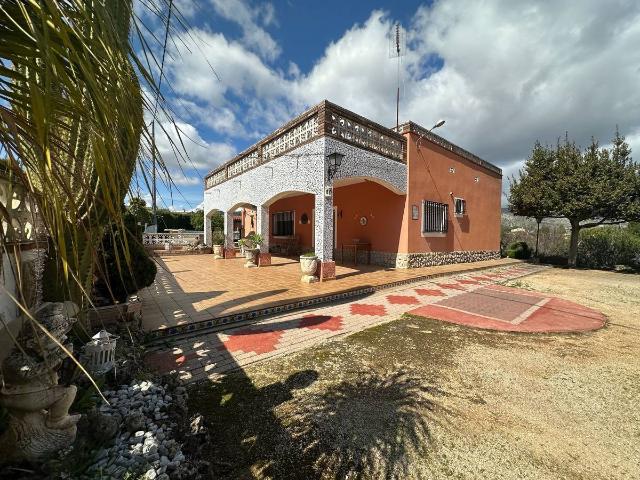 Casa chalet en Venta en Santa Ana