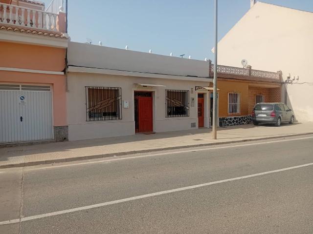 Casa chalet en Venta en Santa Ana