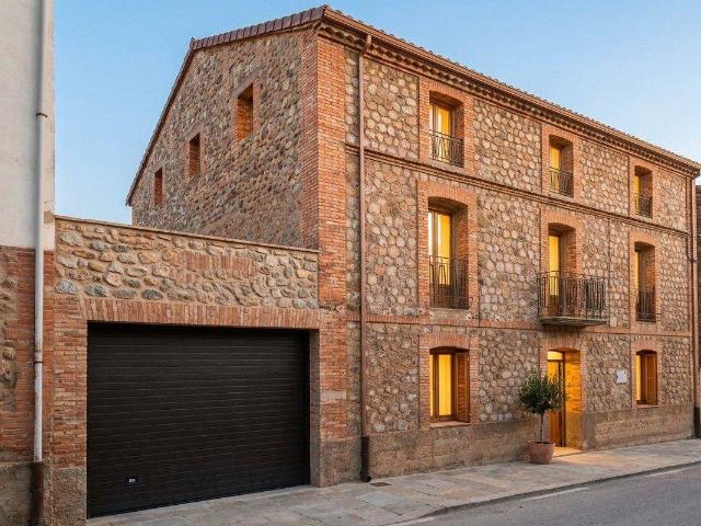 Casa chalet en Venta en Santa Coloma