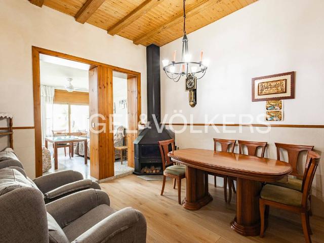 Casa chalet en Venta en Santa Coloma de Cervelló