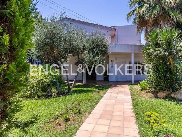 Casa chalet en Venta en Santa Clara