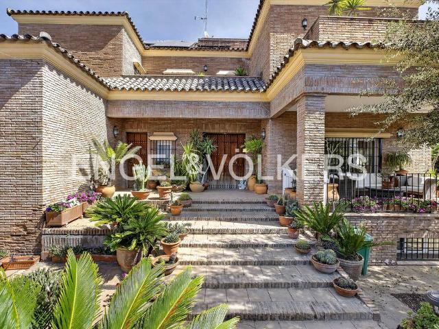 Casa chalet en Venta en Santa Clara