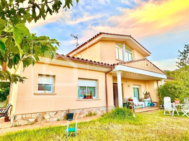 Casa chalet en Venta en Santa Cristina Poble