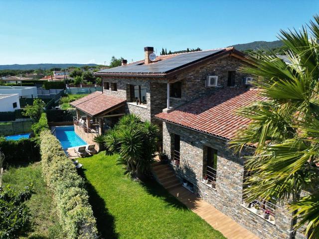 Casa chalet en Venta en Santa Cristina Poble