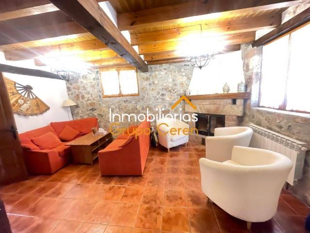 Casa chalet en Venta en Santa Cruz del Valle Urbión
