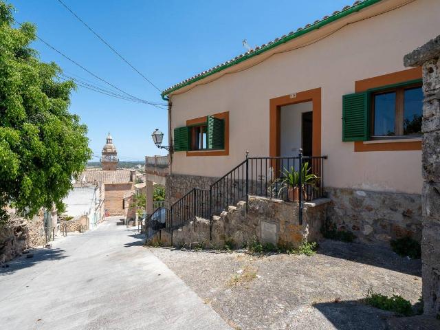 Casa chalet en Venta en Santa Eugènia