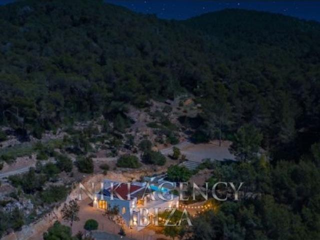 Casa Chalet en Venta en Santa Eularia Des Riu Baleares