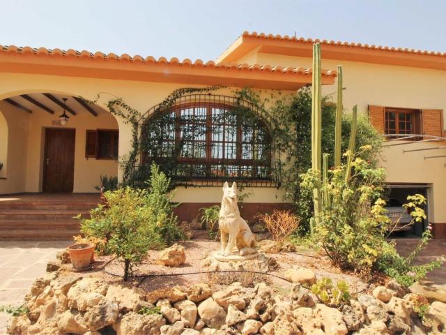 Casa chalet en Venta en Santa Faz