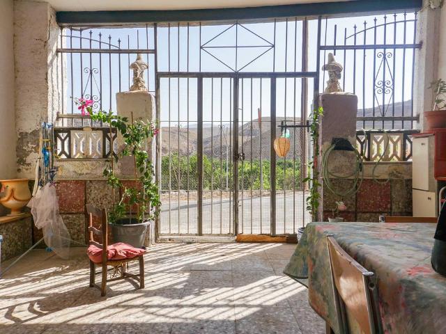Casa chalet en Venta en Santa Fe de Mondújar