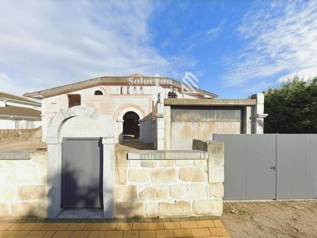 Casa chalet en Venta en Santa Marta de Tormes