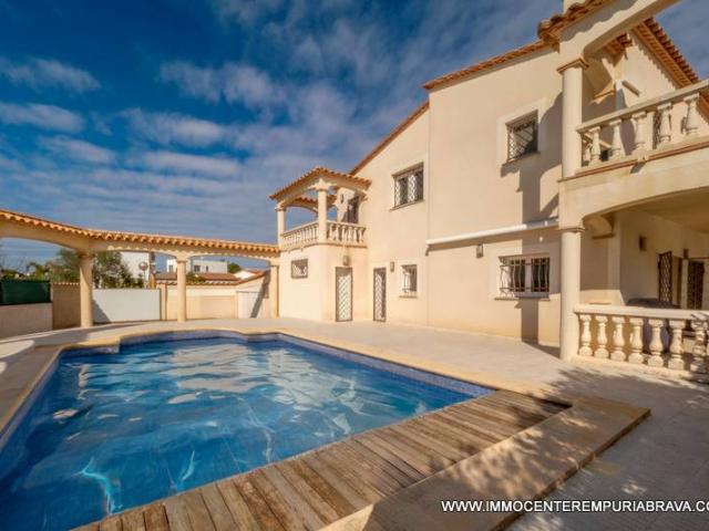 Casa chalet en Venta en Santa Margarita