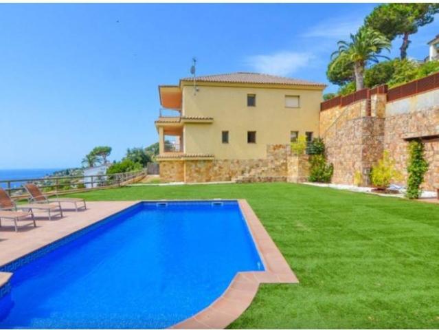 Casa chalet en Venta en Santa María de Llorell