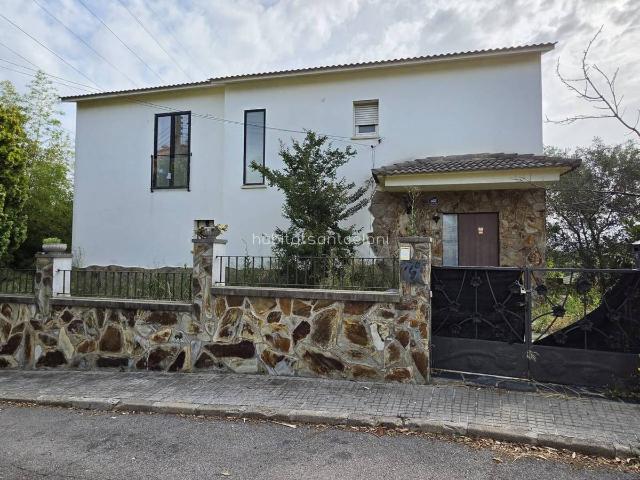 Casa chalet en Venta en Santa Maria de Palautordera