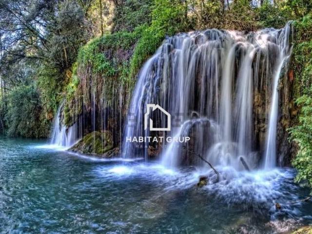 Casa chalet en Venta en Santa Pau