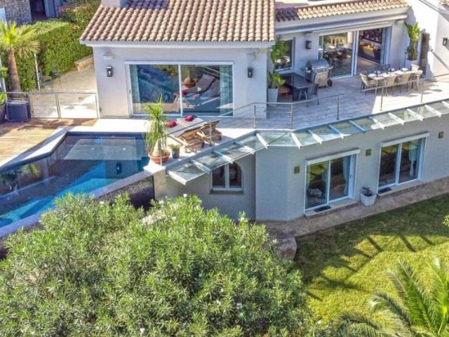 Casa chalet en Venta en Santa Ponça