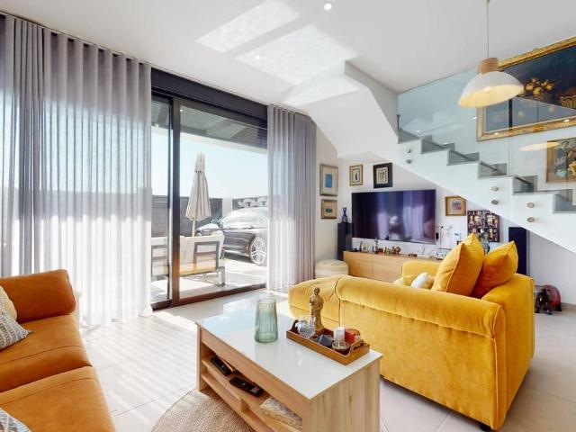 Casa chalet en Venta en Santiago de la Ribera