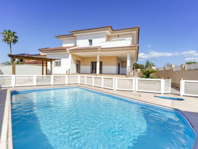 Casa chalet en Venta en Santiago de la Ribera