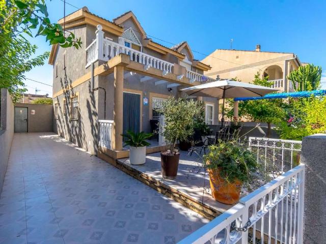 Casa chalet en Venta en Santiago de la Ribera