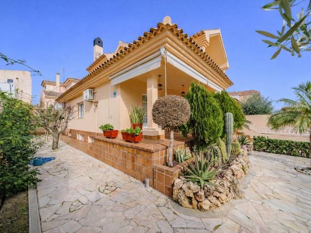 Casa chalet en Venta en Santiago de la Ribera