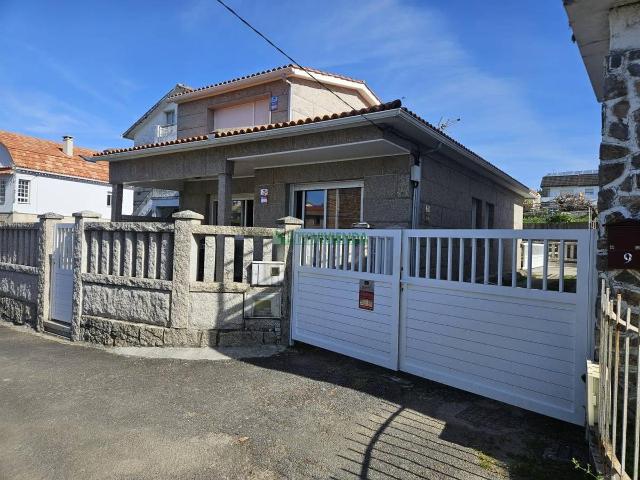 Casa chalet en Venta en Sanxenxo pueblo