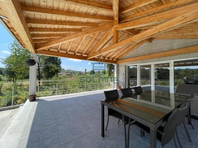 Casa chalet en Venta en San Cibrao das Viñas