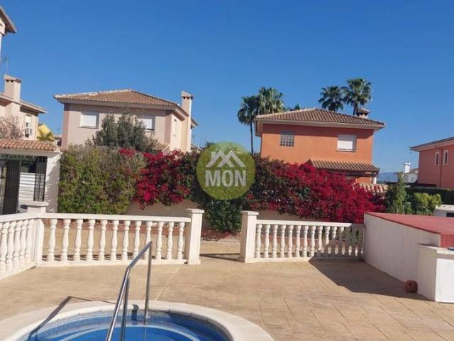 Casa chalet en Venta en San Antonio de Benagéber