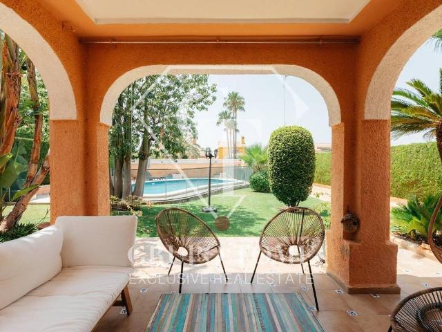 Casa chalet en Venta en San Antonio de Benagéber