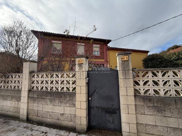 Casa chalet en Venta en San Andrés del Rabanedo pueblo