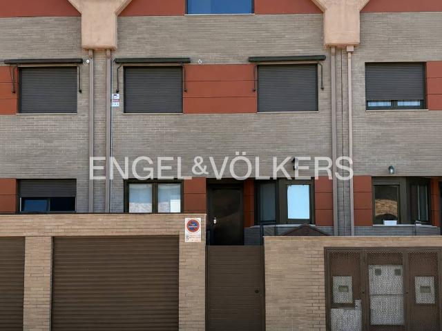 Casa chalet en Venta en San Agustín del Guadalix pueblo