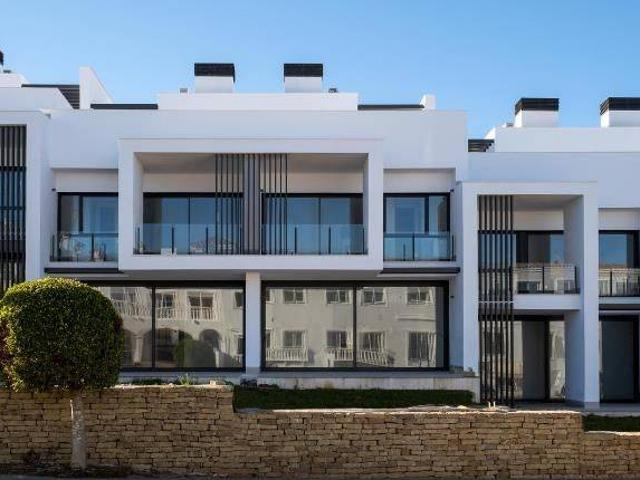 Casa chalet en Venta en San Enrique Guadiaro Pueblo Nuevo