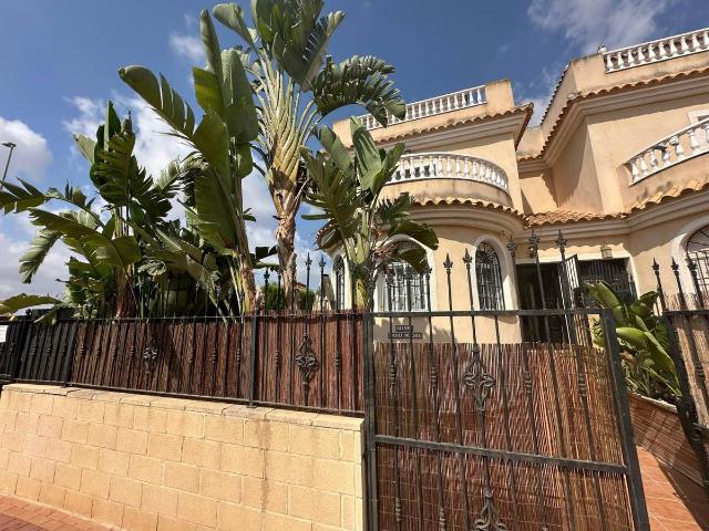Casa chalet en Venta en San Fulgencio