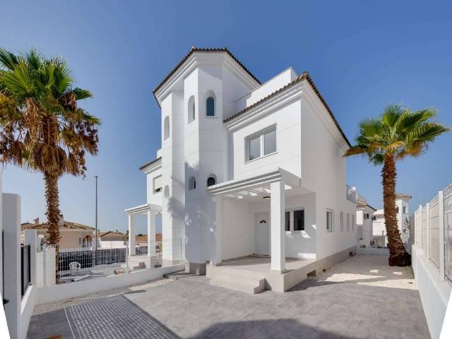 Casa chalet en Venta en San Fulgencio