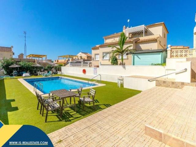 Casa chalet en Venta en San Miguel de Salinas
