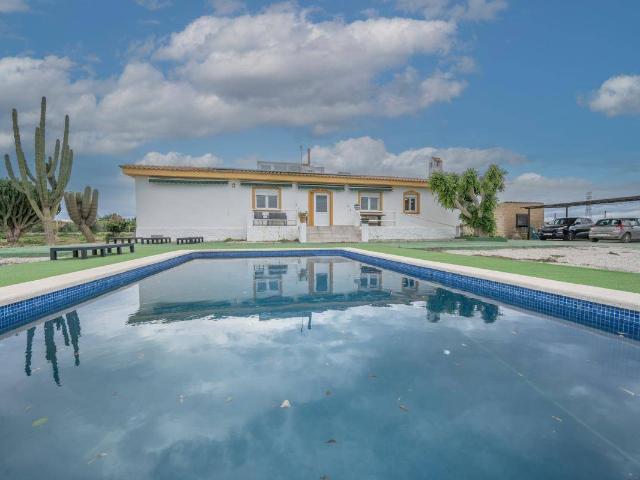 Casa chalet en Venta en San Miguel de Salinas