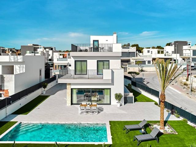 Casa chalet en Venta en San Miguel de Salinas